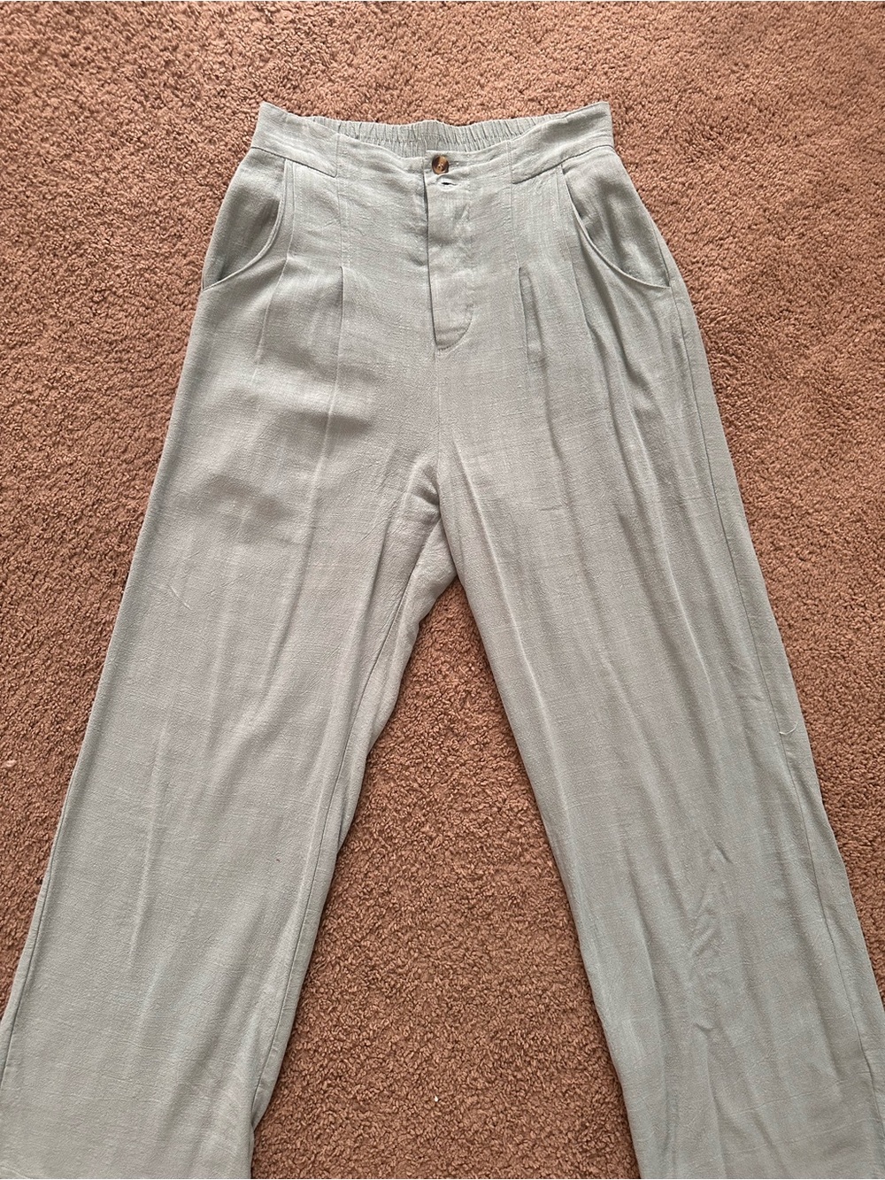 JLUX Label Women’s Light Green Wide-Leg Pants